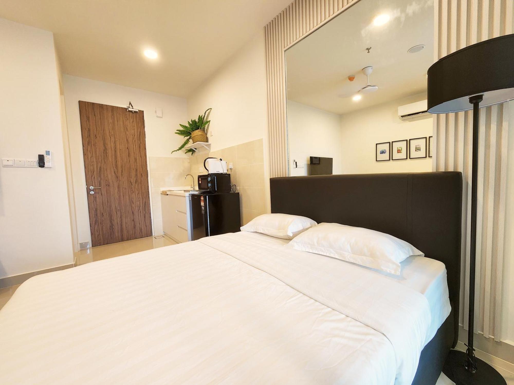 The Shore Kota Kinabalu City Centre By Lw Suites Oda fotoğraf
