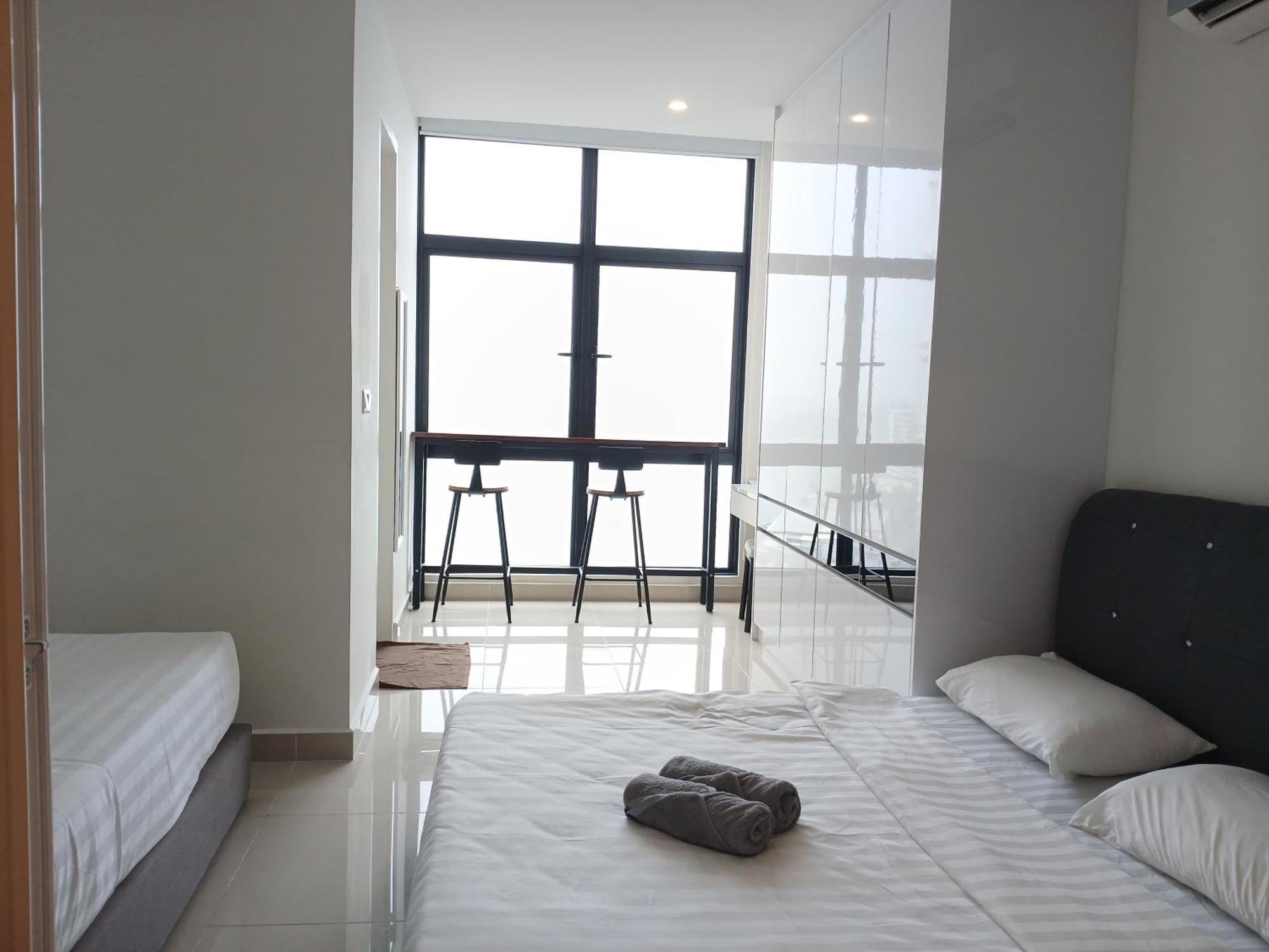 The Shore Kota Kinabalu City Centre By Lw Suites Oda fotoğraf