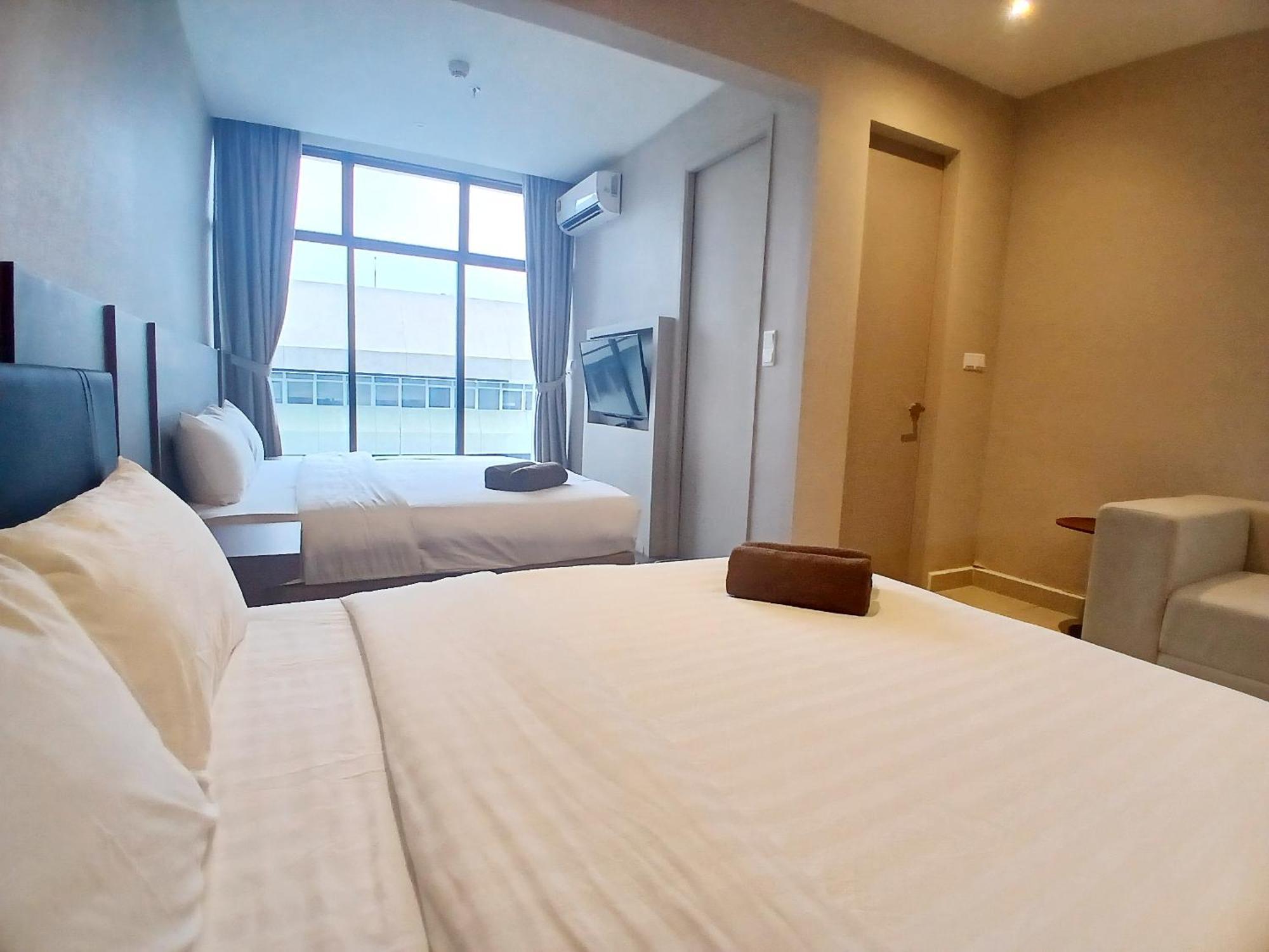 The Shore Kota Kinabalu City Centre By Lw Suites Oda fotoğraf