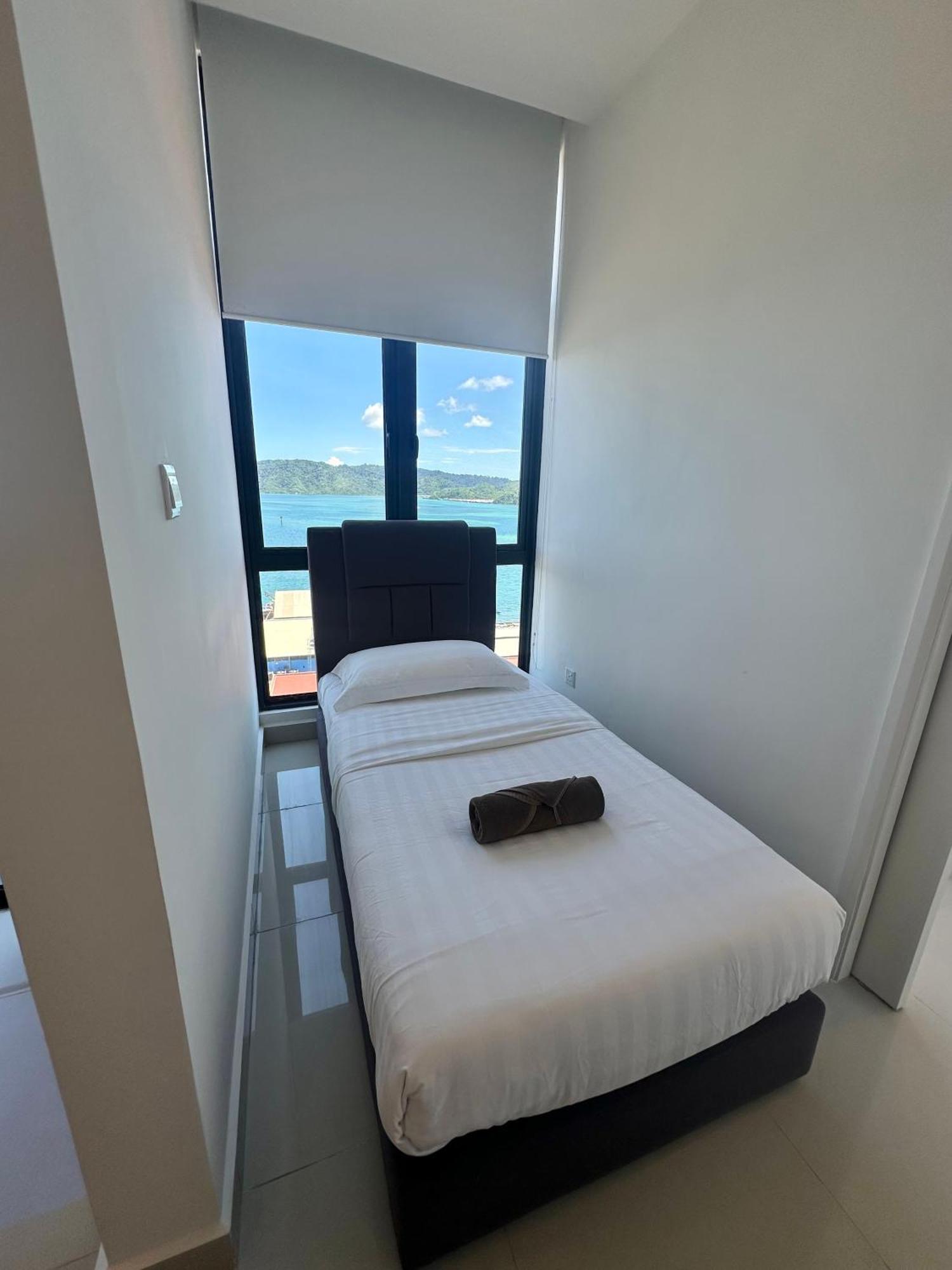The Shore Kota Kinabalu City Centre By Lw Suites Oda fotoğraf
